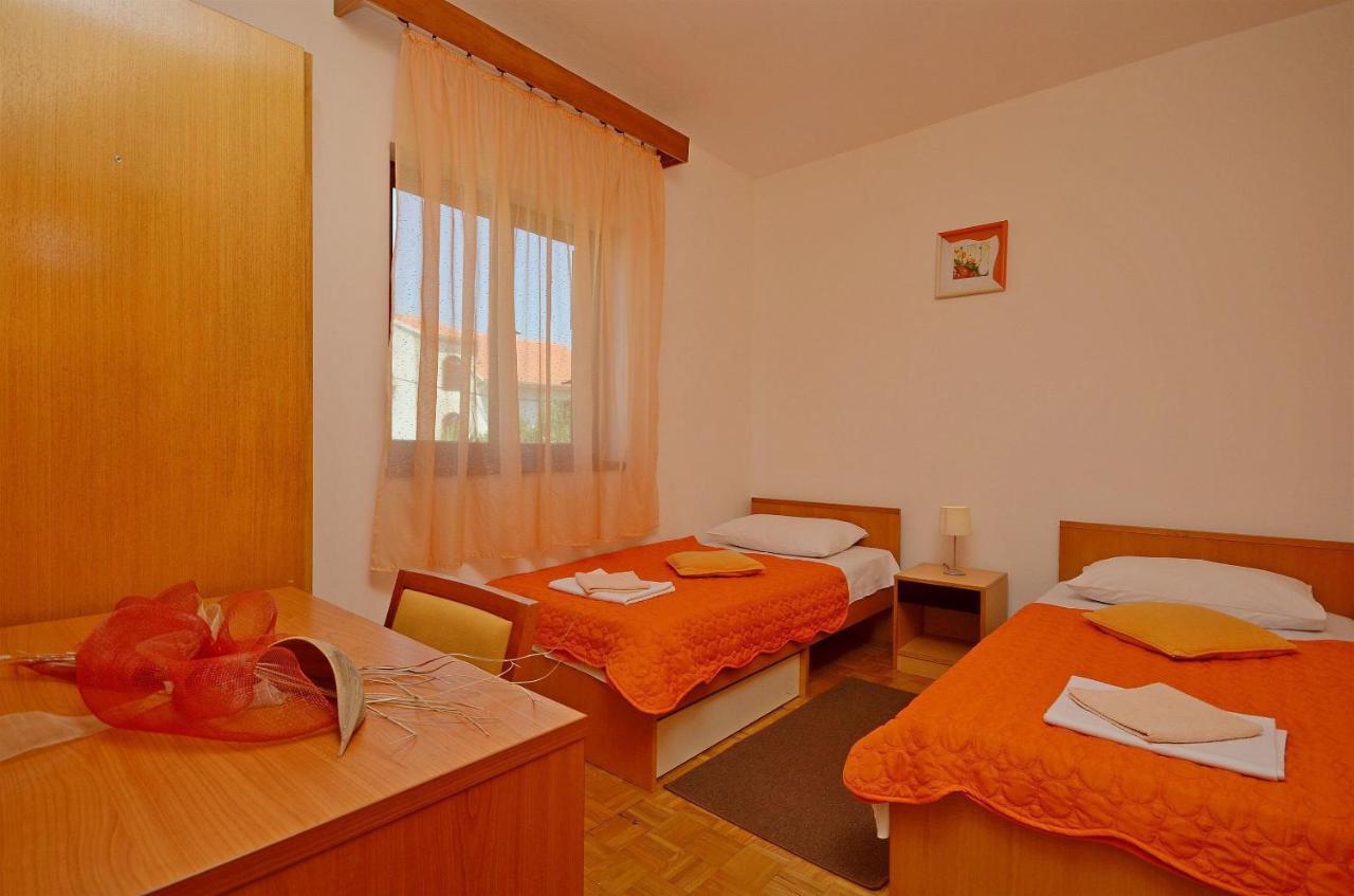 Apartment And Room Ivica Βόντιτσε Εξωτερικό φωτογραφία